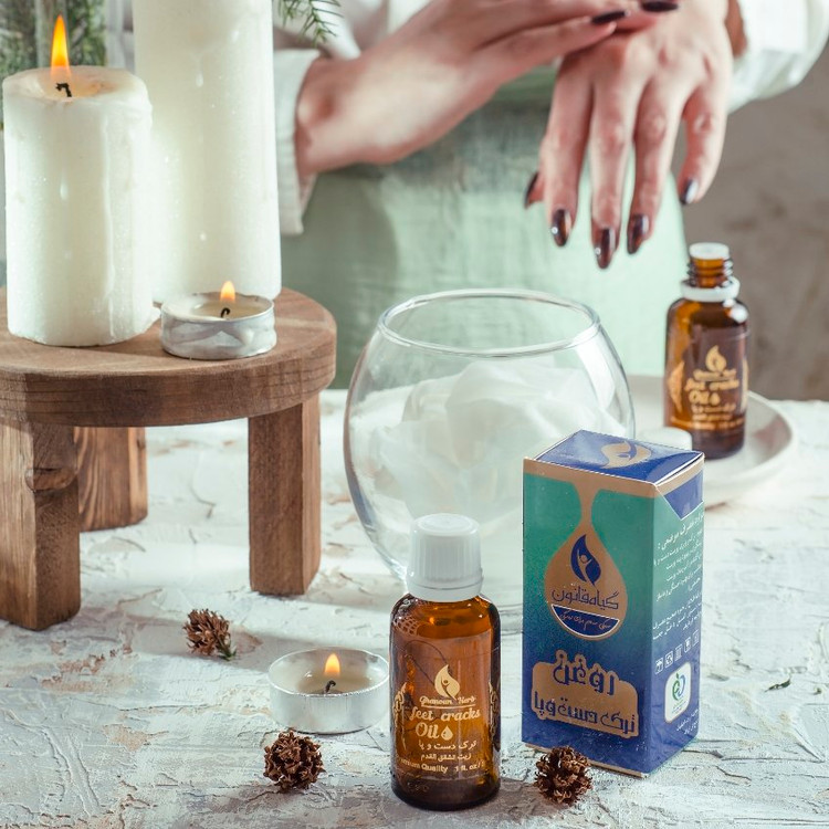 روغن ترک پا و دست قانون (حجم 30 میلی لیتری)